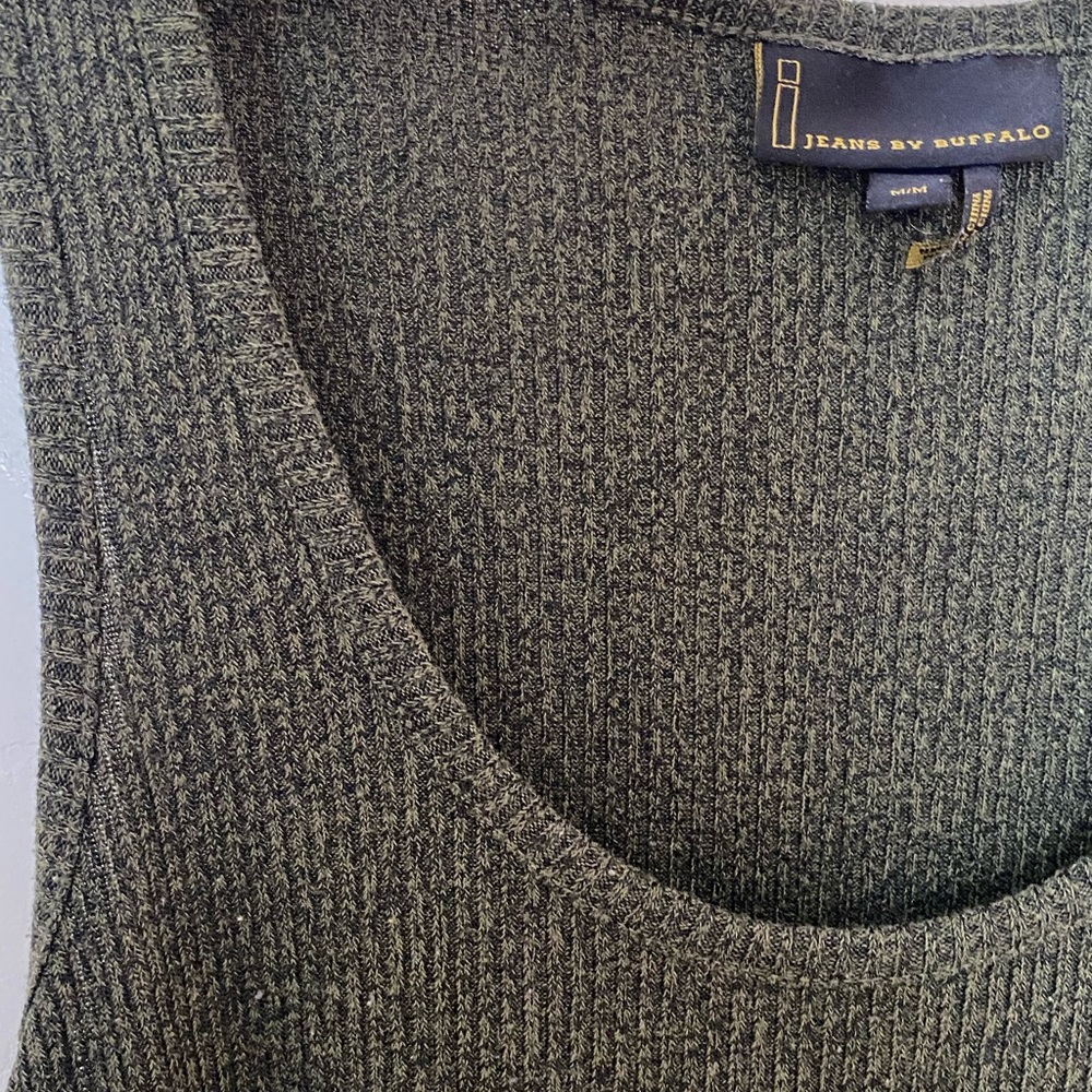 Jeans by Buffalo, long green t-shirt dress.